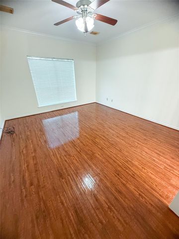 4510 Chestnut Meadow Drive, Sugar Land, TX 77479