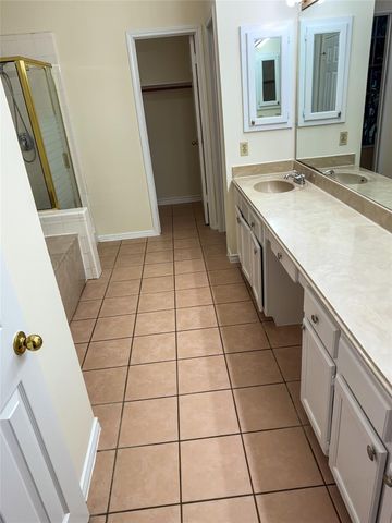 4510 Chestnut Meadow Drive, Sugar Land, TX 77479