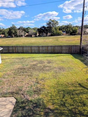 4510 Chestnut Meadow Drive, Sugar Land, TX 77479