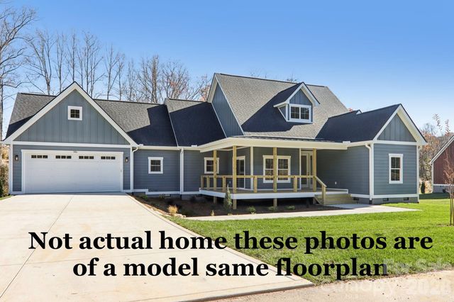 167 Haywood Crossing Drive, Hendersonville, NC 28791