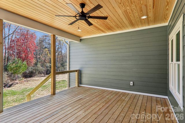 167 Haywood Crossing Drive, Hendersonville, NC 28791