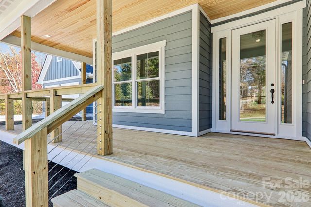 167 Haywood Crossing Drive, Hendersonville, NC 28791