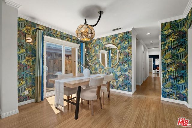 1659 Ellsmere Avenue, Los Angeles, CA 90019