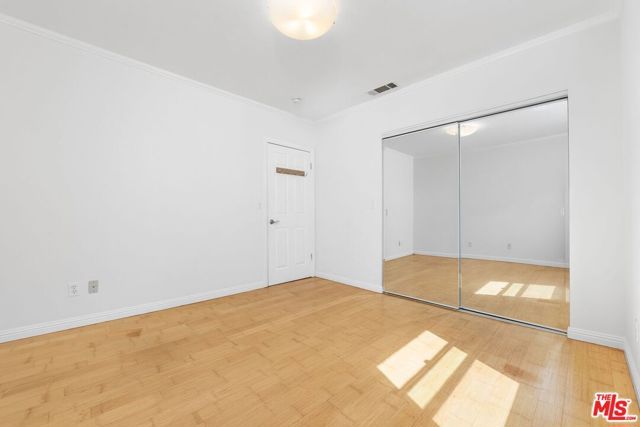 1659 Ellsmere Avenue, Los Angeles, CA 90019