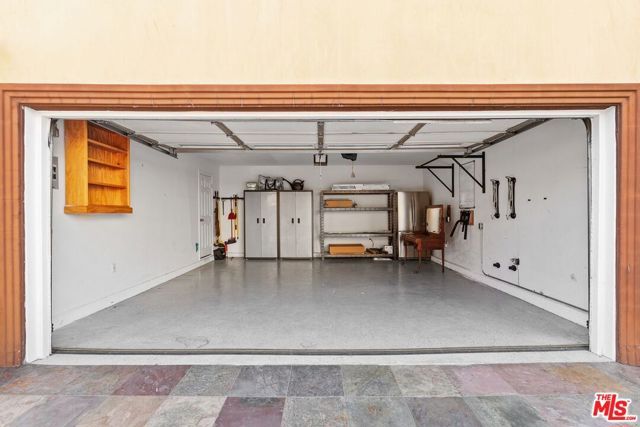 1659 Ellsmere Avenue, Los Angeles, CA 90019