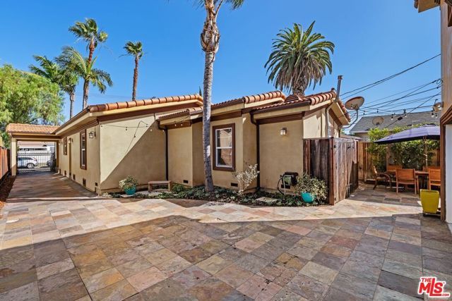 1659 Ellsmere Avenue, Los Angeles, CA 90019