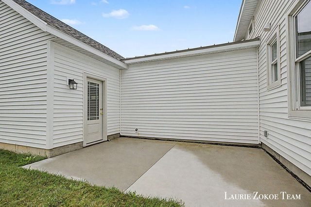 16740 24th Avenue, Coopersville, MI 49404