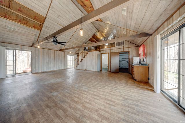 12884 E State Road 66, Rome, IN 47574