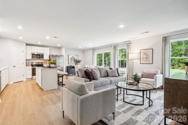 1485 Ardmore Drive, Sherrills Ford, NC 28673