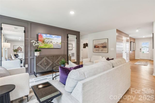 1485 Ardmore Drive, Sherrills Ford, NC 28673