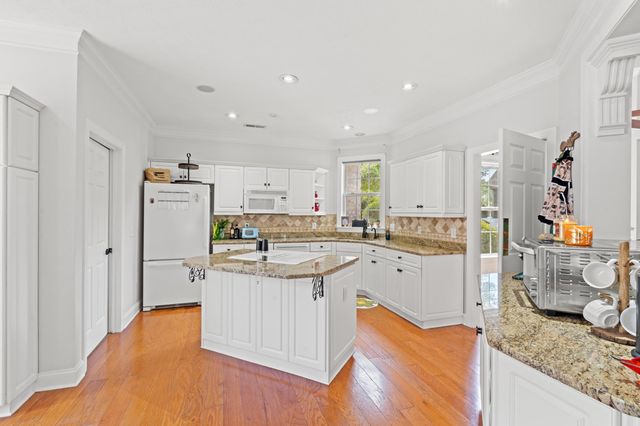 2741 Sanctuary Blvd., Conway, SC 29526