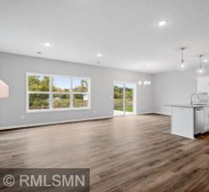 10597 Goodview Avenue S, Cottage Grove, MN 55016 — photo 5