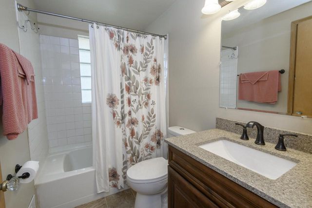 1521 25th STREET, Kenosha, WI 53140