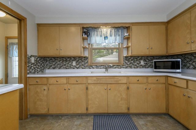 1521 25th STREET, Kenosha, WI 53140