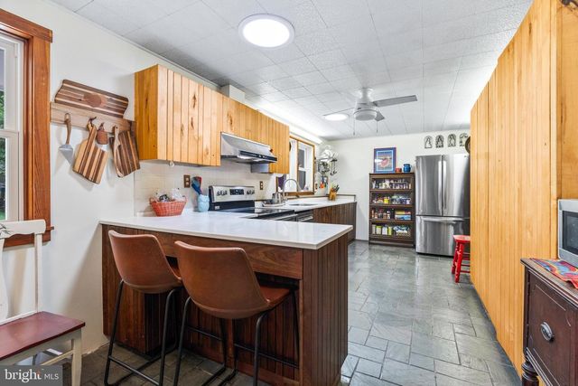 1108 HOFFMASTER RD, Knoxville, MD 21758