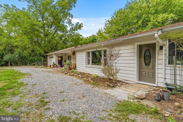 1108 HOFFMASTER RD, Knoxville, MD 21758
