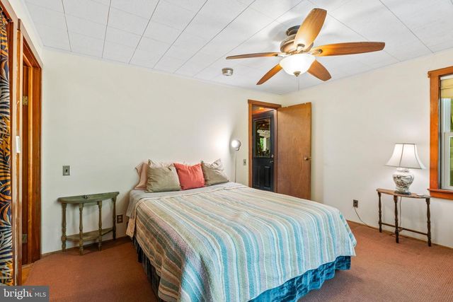 1108 HOFFMASTER RD, Knoxville, MD 21758