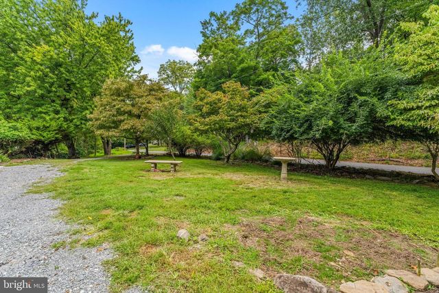 1108 HOFFMASTER RD, Knoxville, MD 21758
