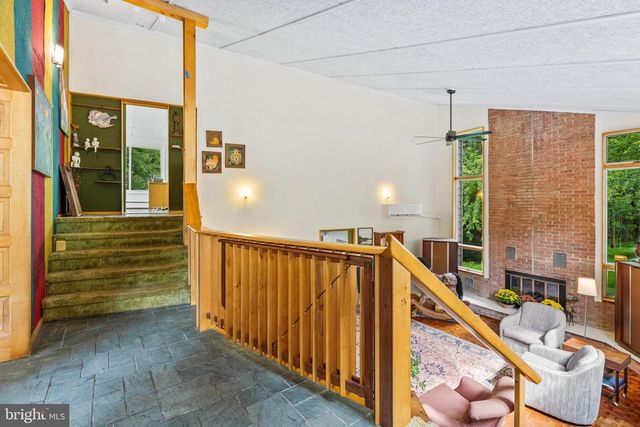 1108 HOFFMASTER RD, Knoxville, MD 21758