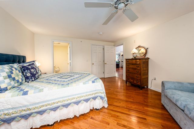 1 Woods Edge Lane, Mashpee, MA 02649