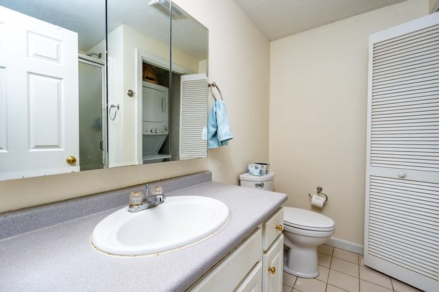 1 Woods Edge Lane, Mashpee, MA 02649