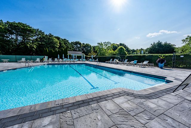 1 Woods Edge Lane, Mashpee, MA 02649