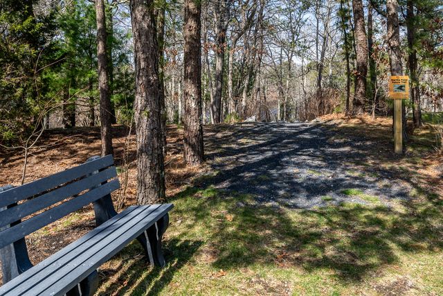 1 Woods Edge Lane, Mashpee, MA 02649