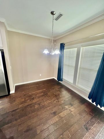 102 Middlebury Court, Dothan, AL 36301