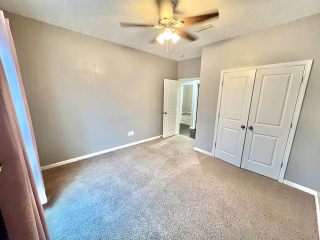 102 Middlebury Court, Dothan, AL 36301