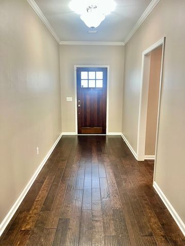 102 Middlebury Court, Dothan, AL 36301