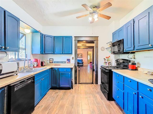 900 N 30TH STREET, Haines City, FL 33844