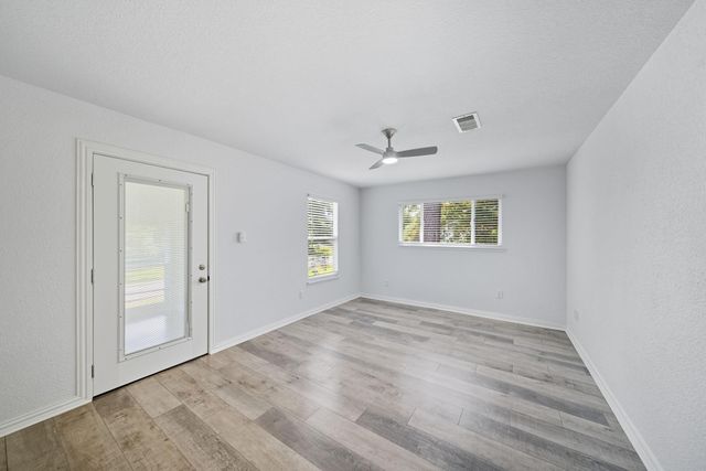 3731 Indian Mound Trail, Crosby, TX 77532