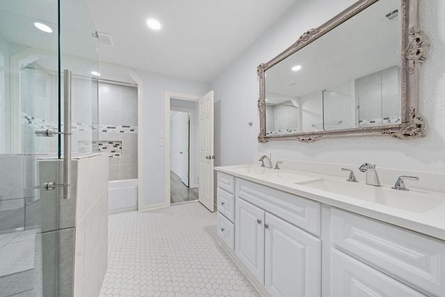 3731 Indian Mound Trail, Crosby, TX 77532