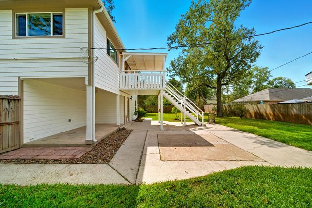 3731 Indian Mound Trail, Crosby, TX 77532