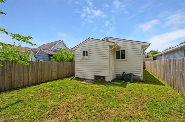 724 Hemlock AVE, Hampton, VA 23661
