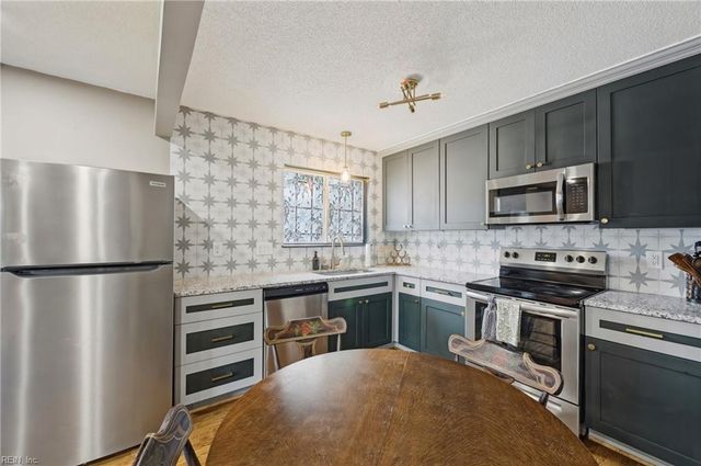 724 Hemlock AVE, Hampton, VA 23661