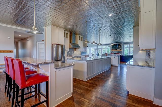 12714 S Harris Road, Greenwood, MO 64034