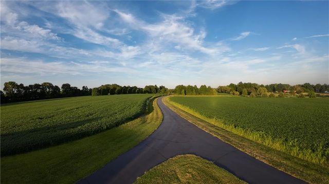 12714 S Harris Road, Greenwood, MO 64034