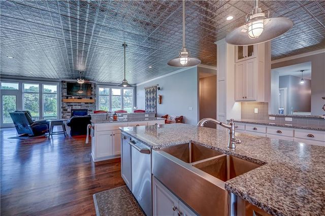 12714 S Harris Road, Greenwood, MO 64034