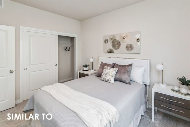 710 NE Crossing Oaks Drive, Ankeny, IA 50021