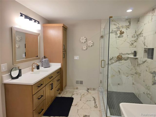 7398 Brys, Shelby, MI 48316