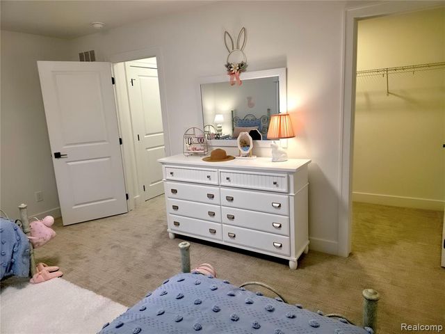 7398 Brys, Shelby, MI 48316