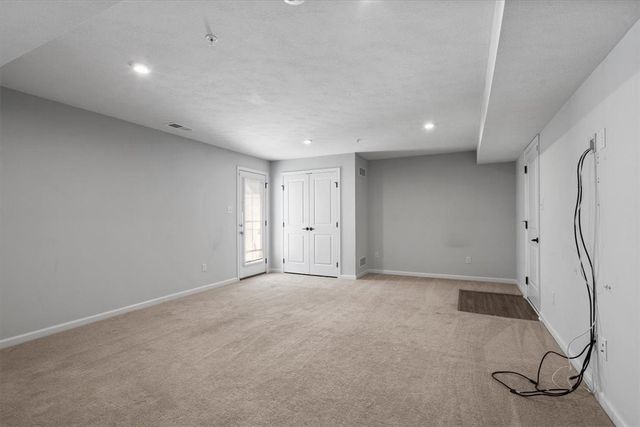 150 Curtis Ct, Ross Twp, PA 15237