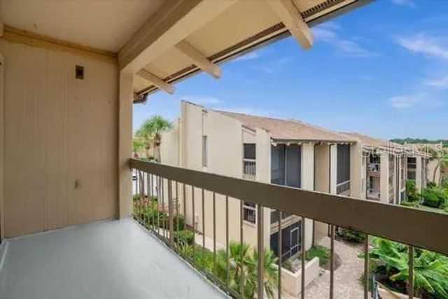 564 ORANGE DRIVE 40, Altamonte Springs, FL 32701