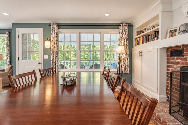 11 Beach Drive, Kingston, NH 03848