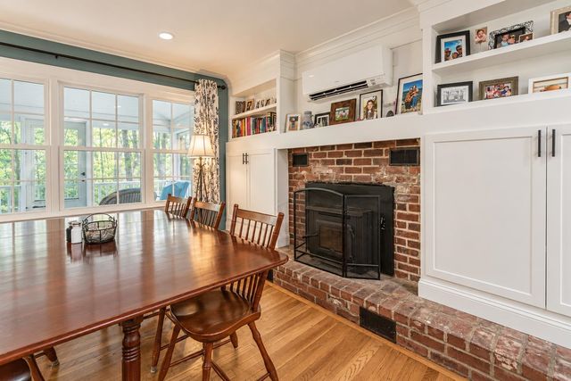 11 Beach Drive, Kingston, NH 03848