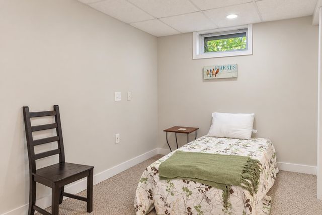 11 Beach Drive, Kingston, NH 03848
