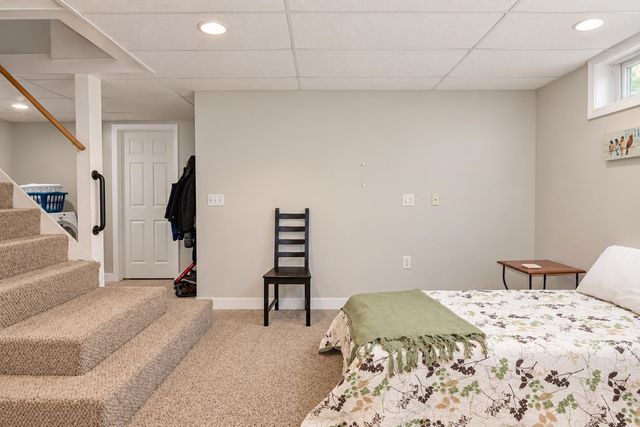 11 Beach Drive, Kingston, NH 03848