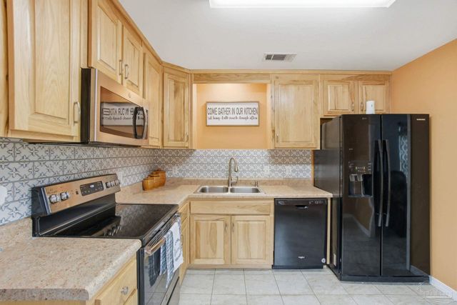 4393 Rice Rd, Milton, FL 32583