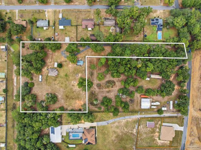4393 Rice Rd, Milton, FL 32583